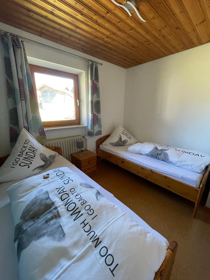 Vitanda vya mtu mmoja