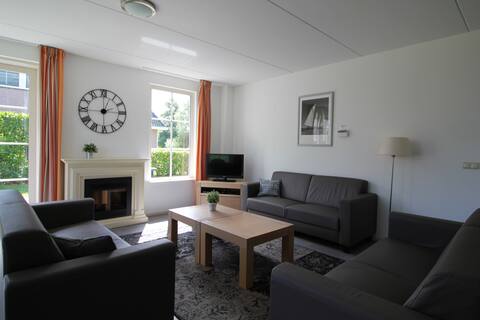 Top Airbnb: Beach Villa Royal Classic with Sauna - 10 people in Wijk 18 Weidestreek Zuidwest