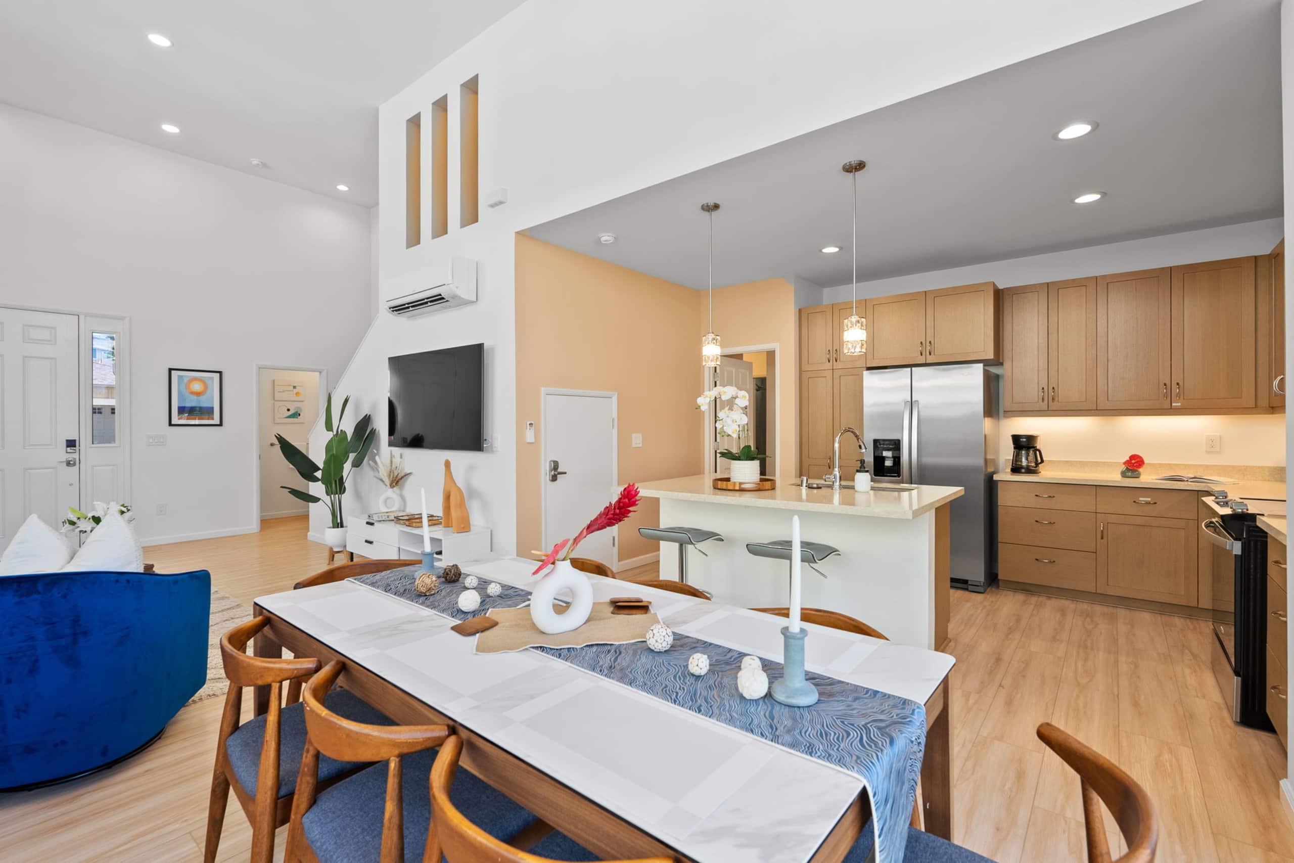Home in Waianae · ★4.5 · 6 bedrooms · 10 beds · 4.5 private baths - Image 9