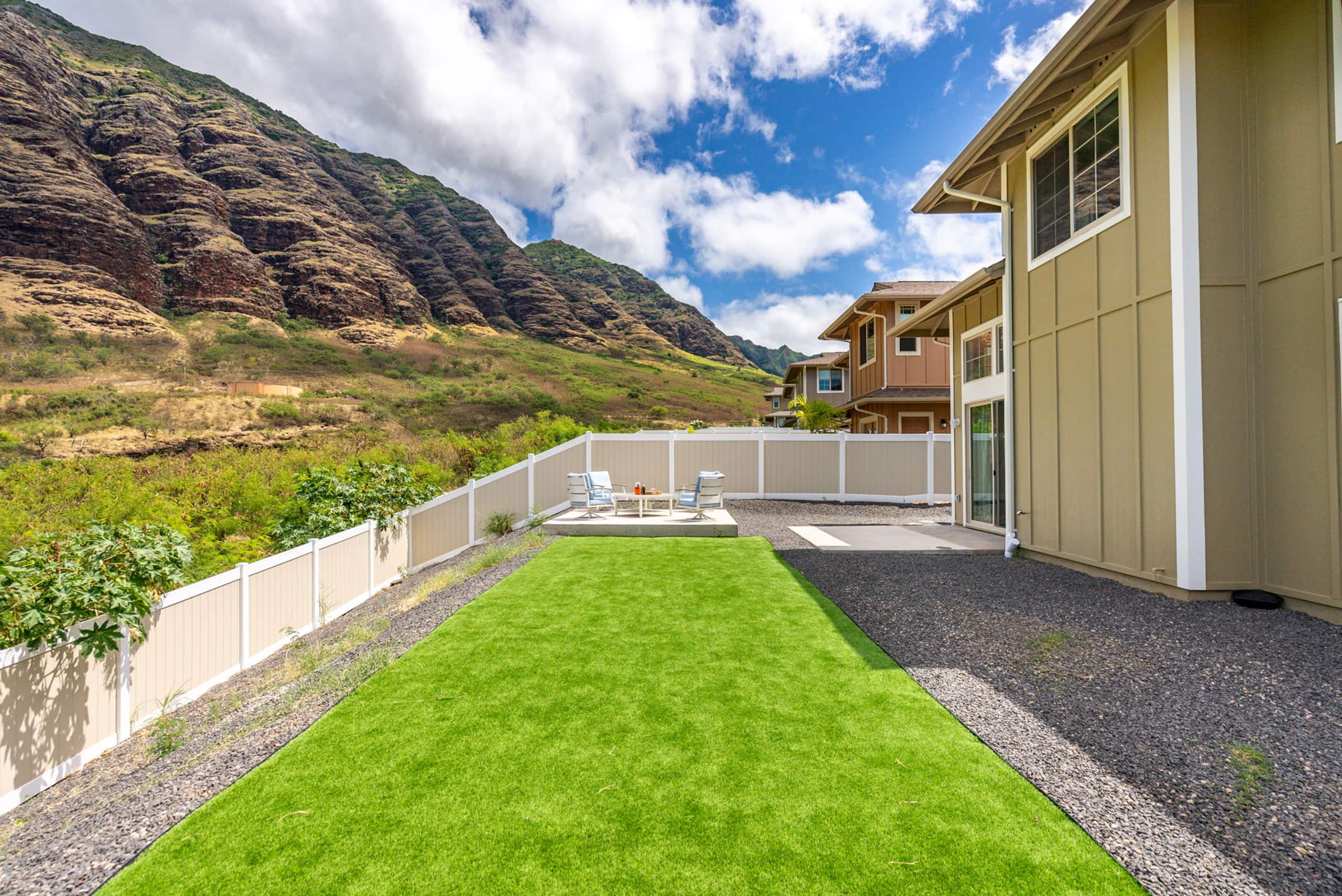 Home in Waianae · ★4.5 · 6 bedrooms · 10 beds · 4.5 private baths - Image 78