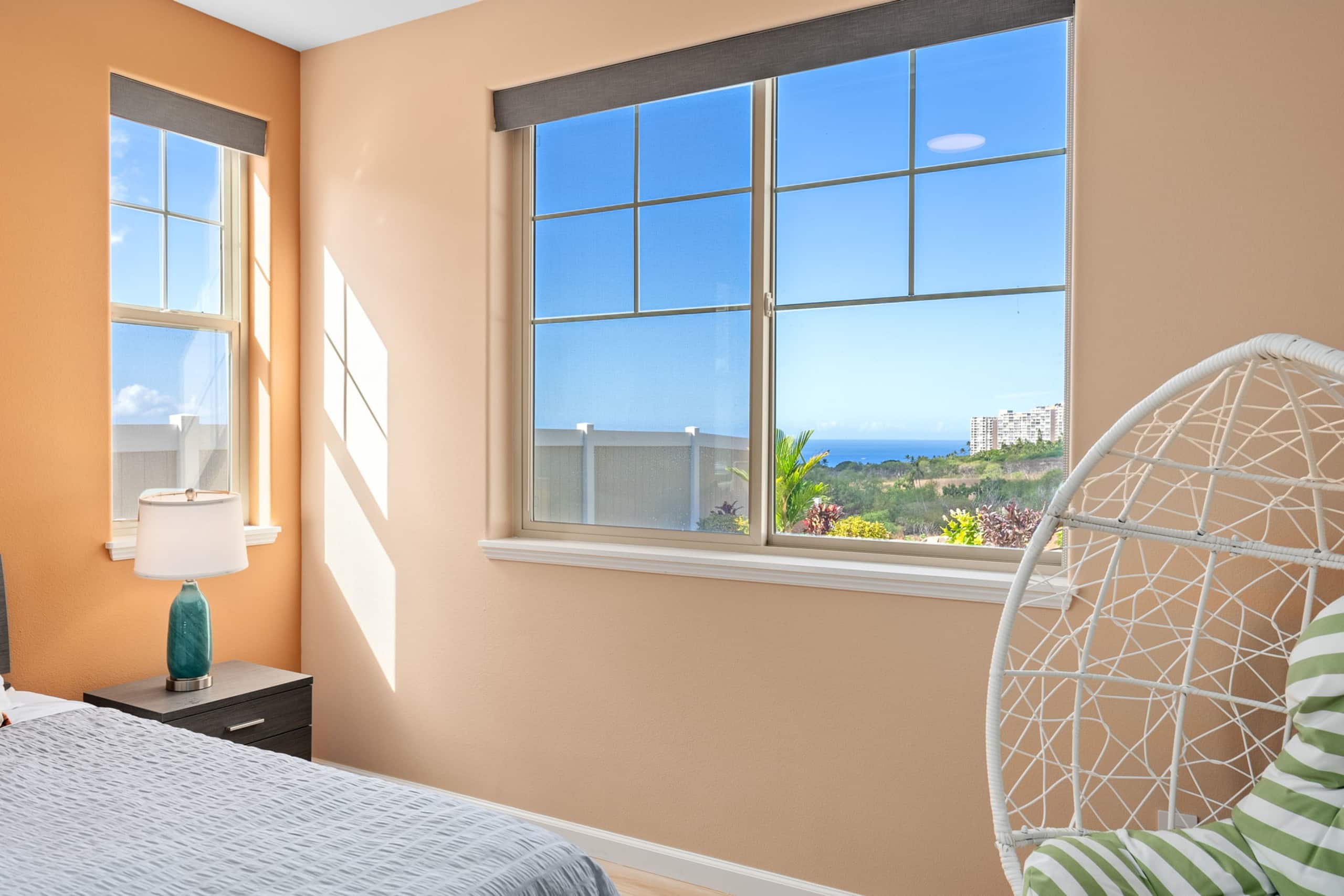 Home in Waianae · ★4.5 · 6 bedrooms · 10 beds · 4.5 private baths - Image 17