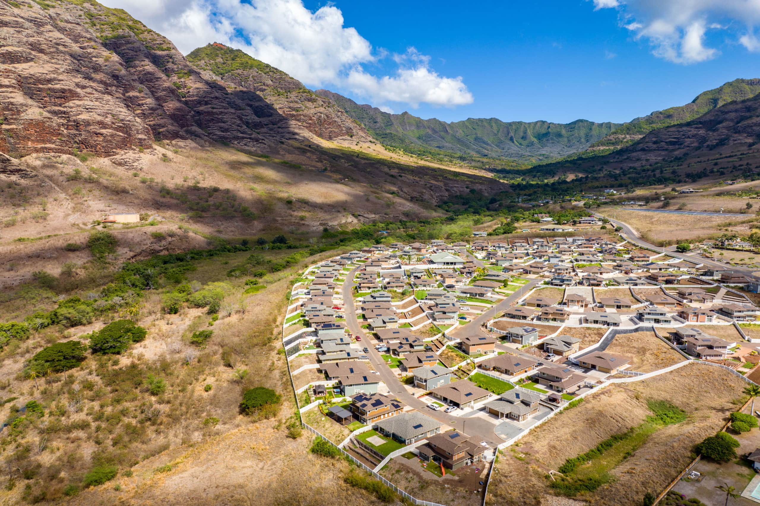 Home in Waianae · ★4.5 · 6 bedrooms · 10 beds · 4.5 private baths - Image 95