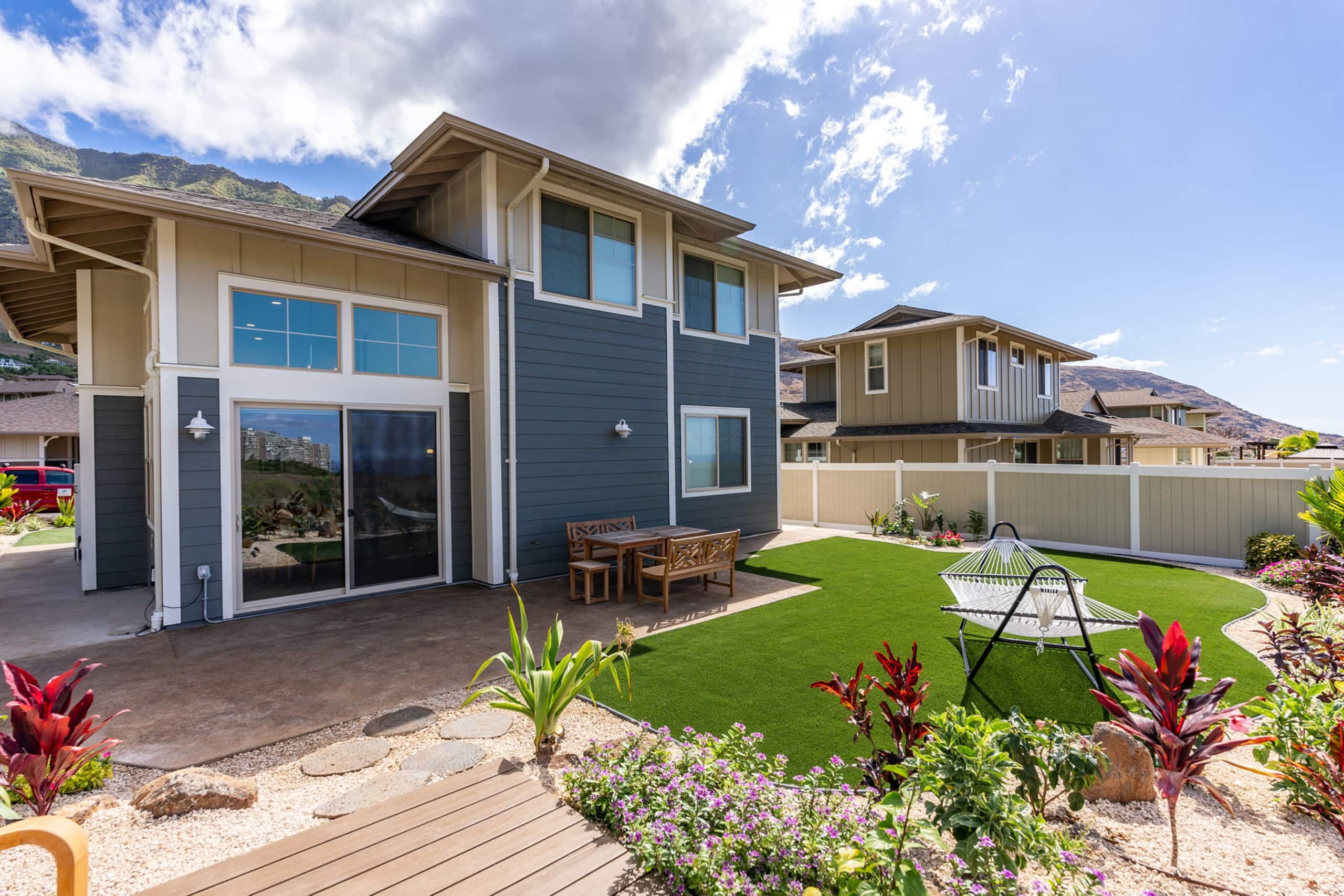 Home in Waianae · ★4.5 · 6 bedrooms · 10 beds · 4.5 private baths - Image 42