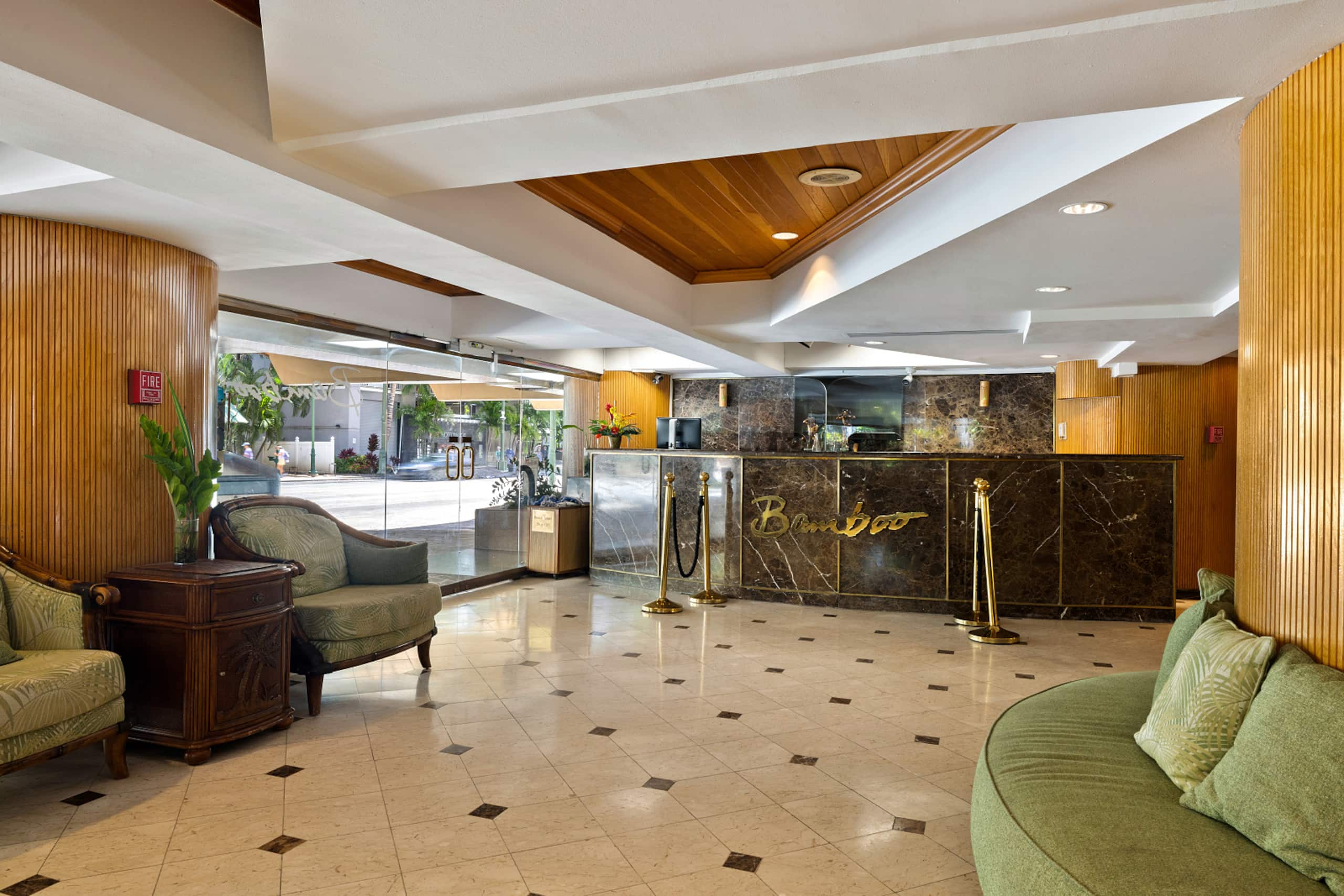 Condo in Honolulu · ★4.79 · 1 bedroom · 2 beds · 1 private bath - Image 24
