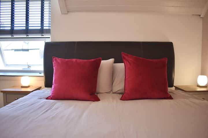 Cottage-salle De Bain Privée-vue Sur Rue - Saint Just