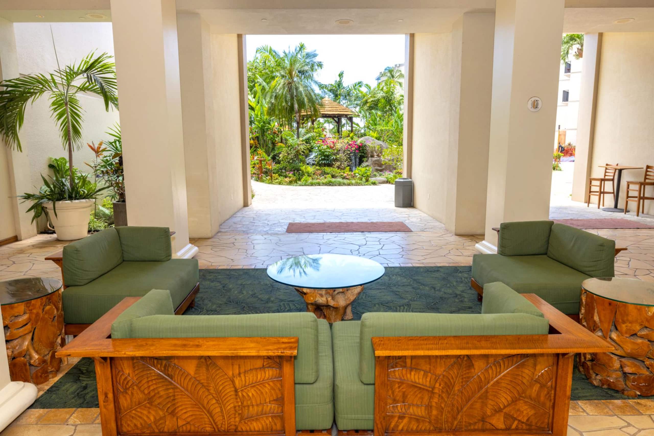 Condo in Lahaina · ★4.63 · 2 bedrooms · 4 beds · 2 baths - Image 41