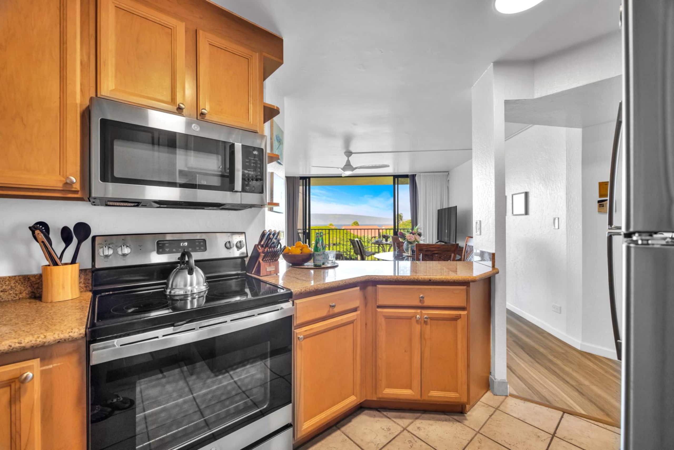 Condo in Lahaina · ★4.63 · 2 bedrooms · 4 beds · 2 baths - Image 5