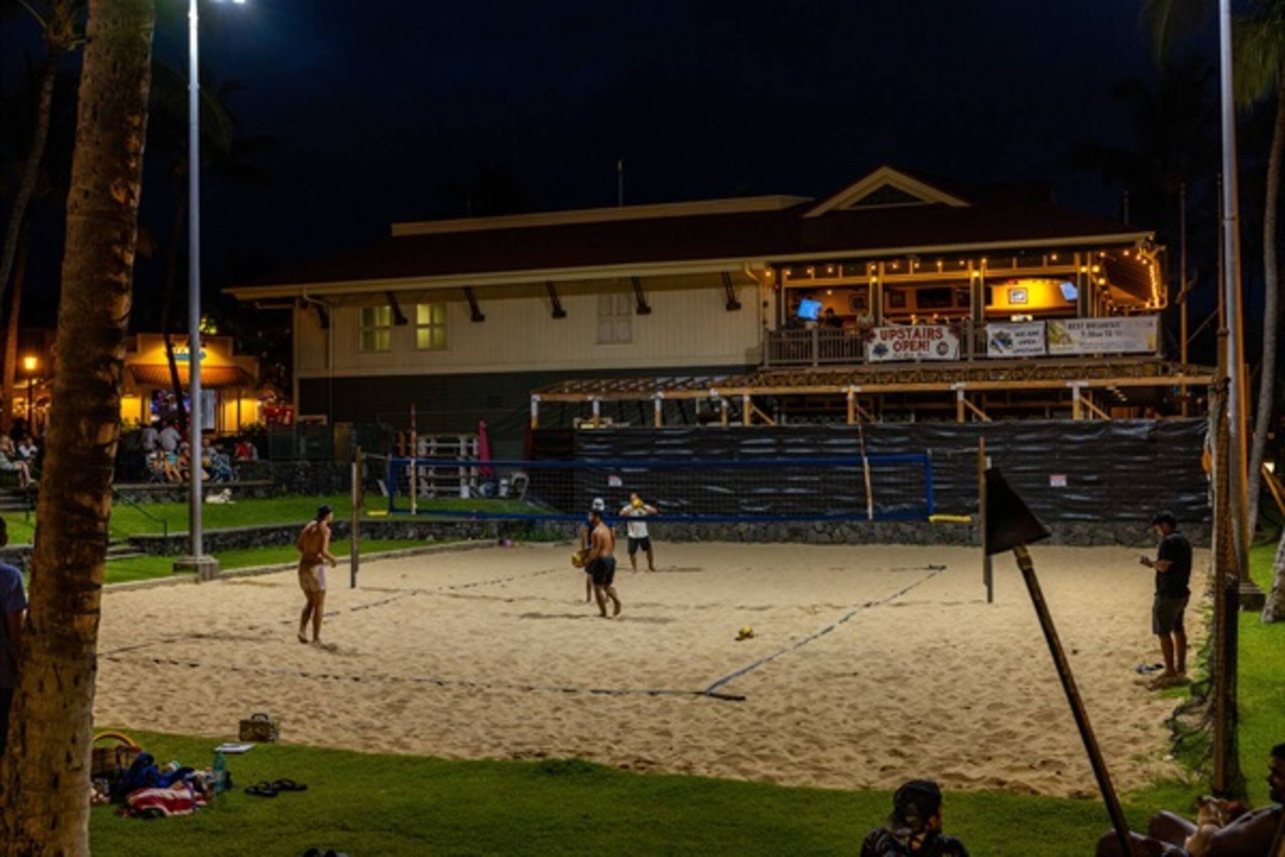 Home in Kailua-Kona · ★5.0 · 4 bedrooms · 13 beds · 3 private baths - Image 127
