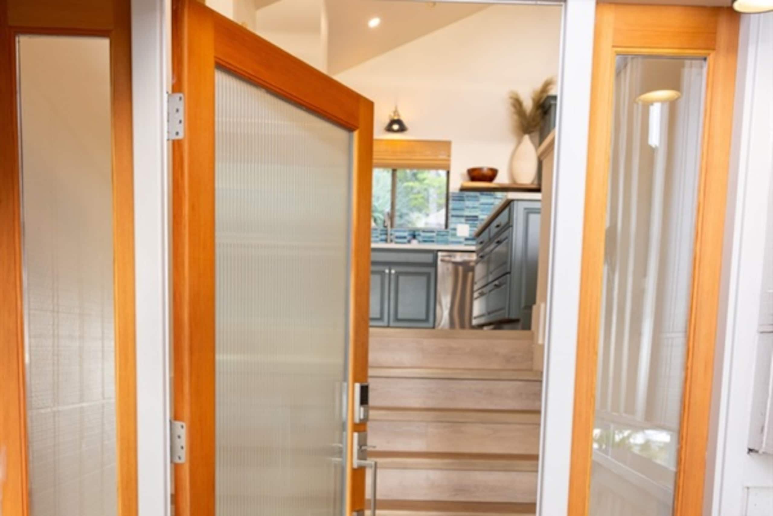 Home in Kailua-Kona · ★5.0 · 4 bedrooms · 13 beds · 3 private baths - Image 13