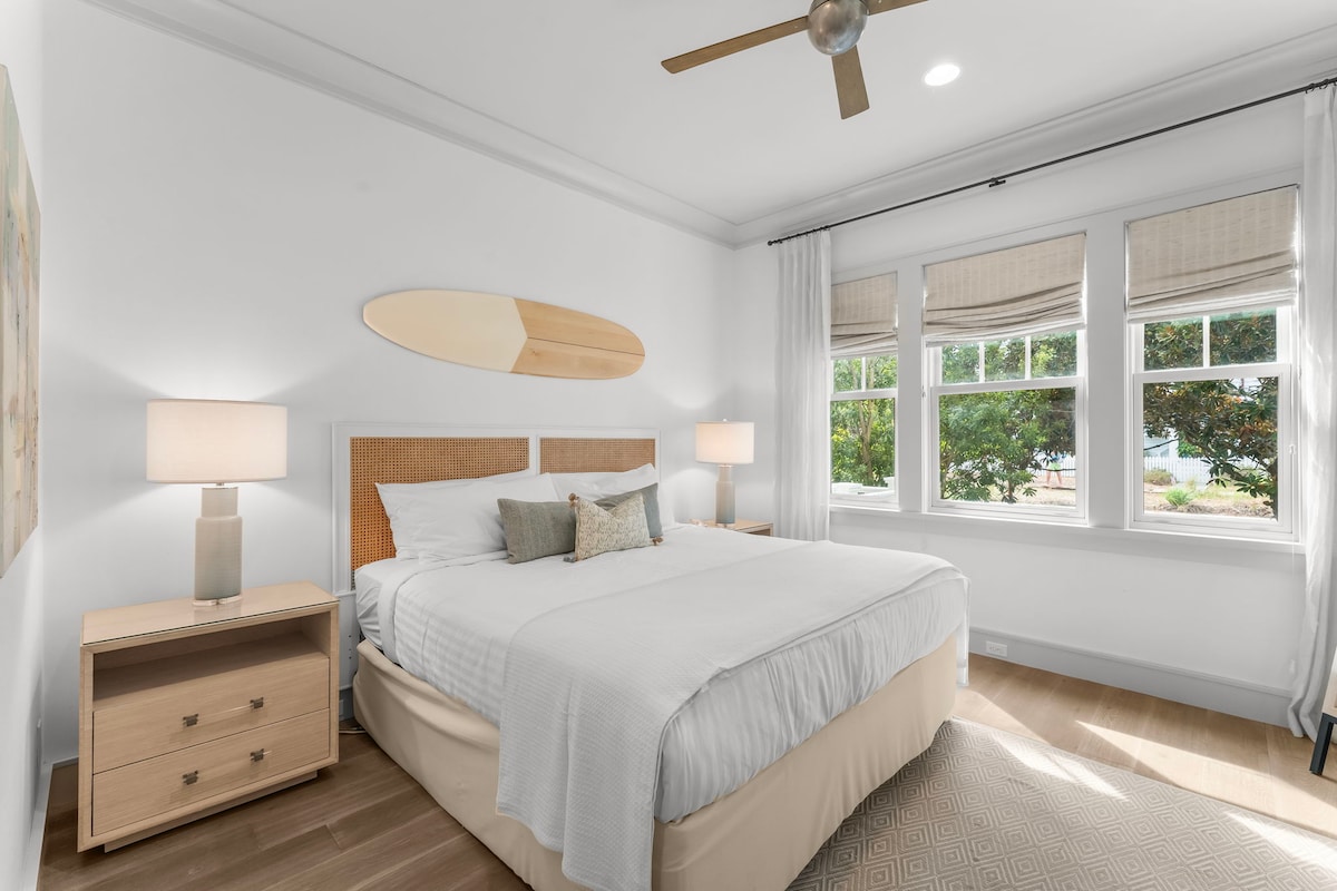 Bedroom #1 features king bed, with ensuite  & smart tv.