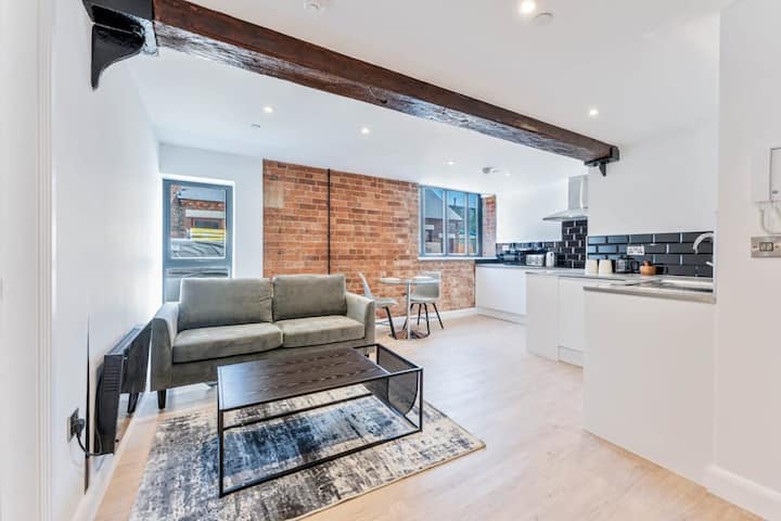 Beautiful 1 Bedroom Apartment In Burton-on-trent - Staffordshire