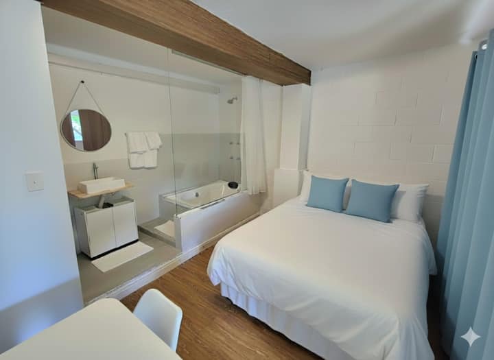 Suite 11m² Camacasal Streaming Frigobar Ext Hidro - Embu das Artes