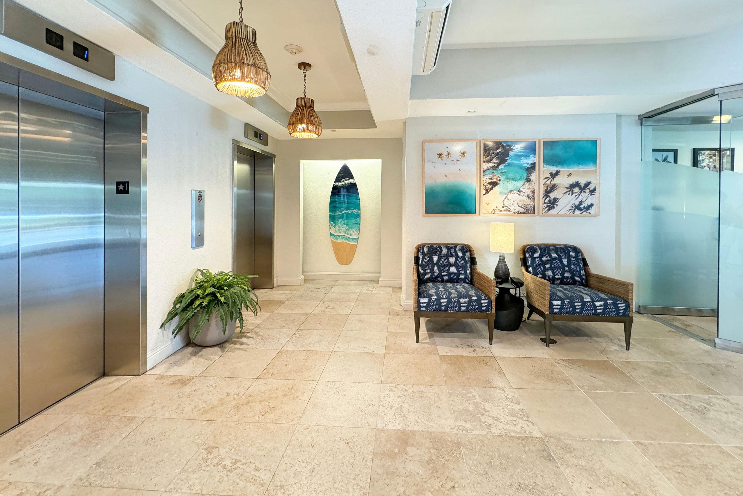 Condo in Honolulu · ★4.9 · 1 bedroom · 2 beds · 1 private bath - Image 26