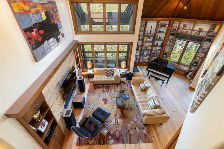Woodland Property Management Vail managed Airbnb listing 3