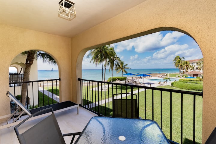 Oceanfront Escape At George Town Villas - Cayman Islands