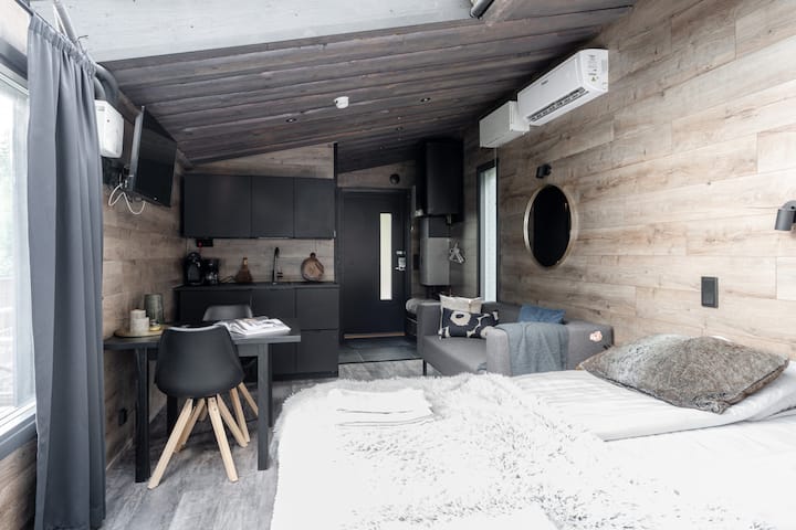 Koskisviitti 3 | Peaceful Lakefront Suite - Laukaa