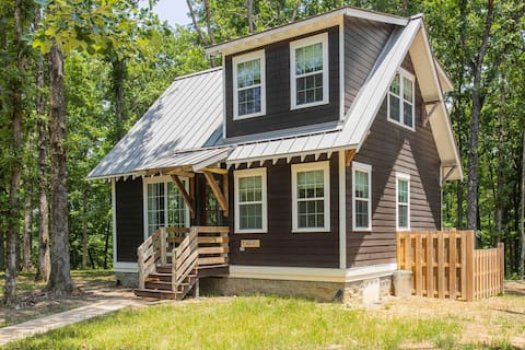 7 Cottages at Buckhorn Hollow - Sleeps 28