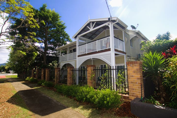 City Unit 4 – Walk To Esplanade - Cairns