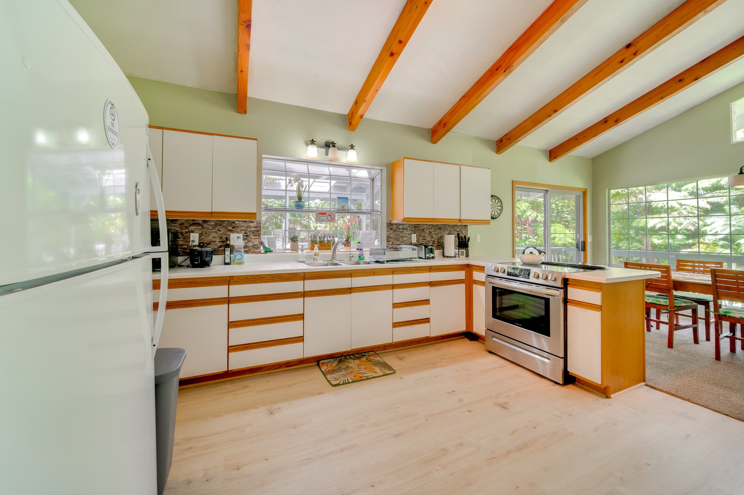 Home in Volcano · ★4.65 · 3 bedrooms · 4 beds · 2 baths - Image 10