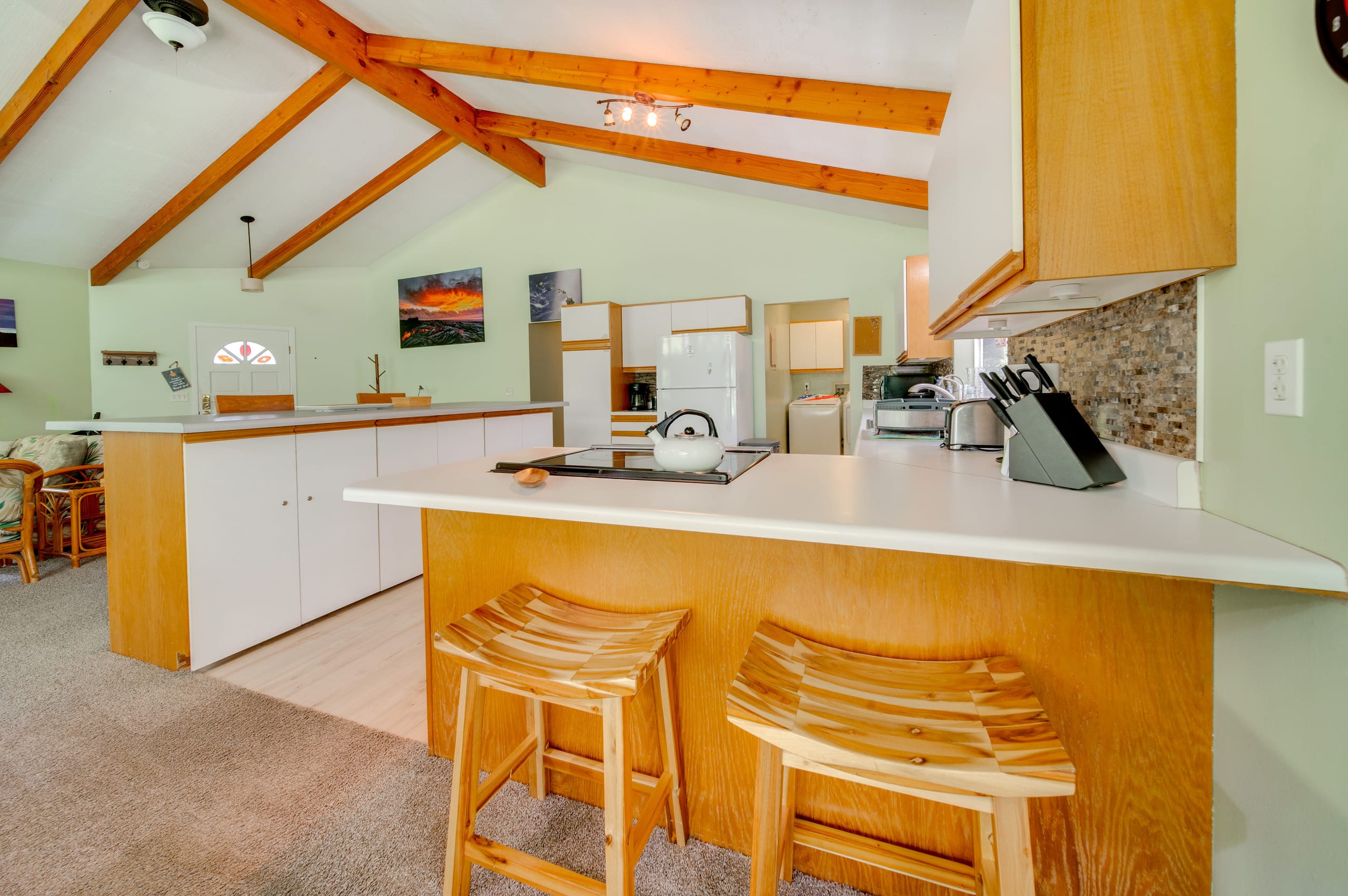 Home in Volcano · ★4.65 · 3 bedrooms · 4 beds · 2 baths - Image 9