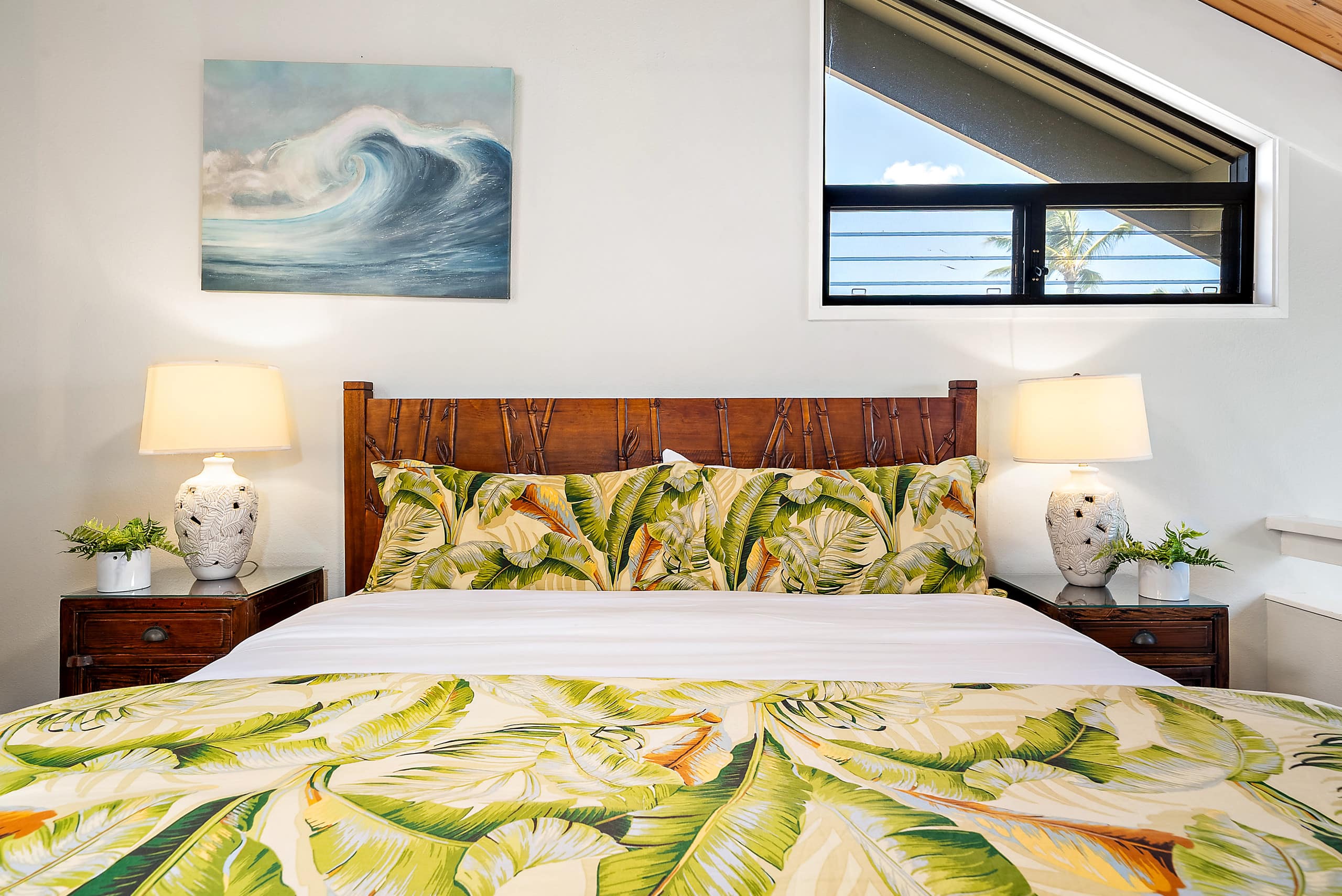 Condo in Lahaina · ★5.0 · 2 bedrooms · 4 beds · 2 baths - Image 17