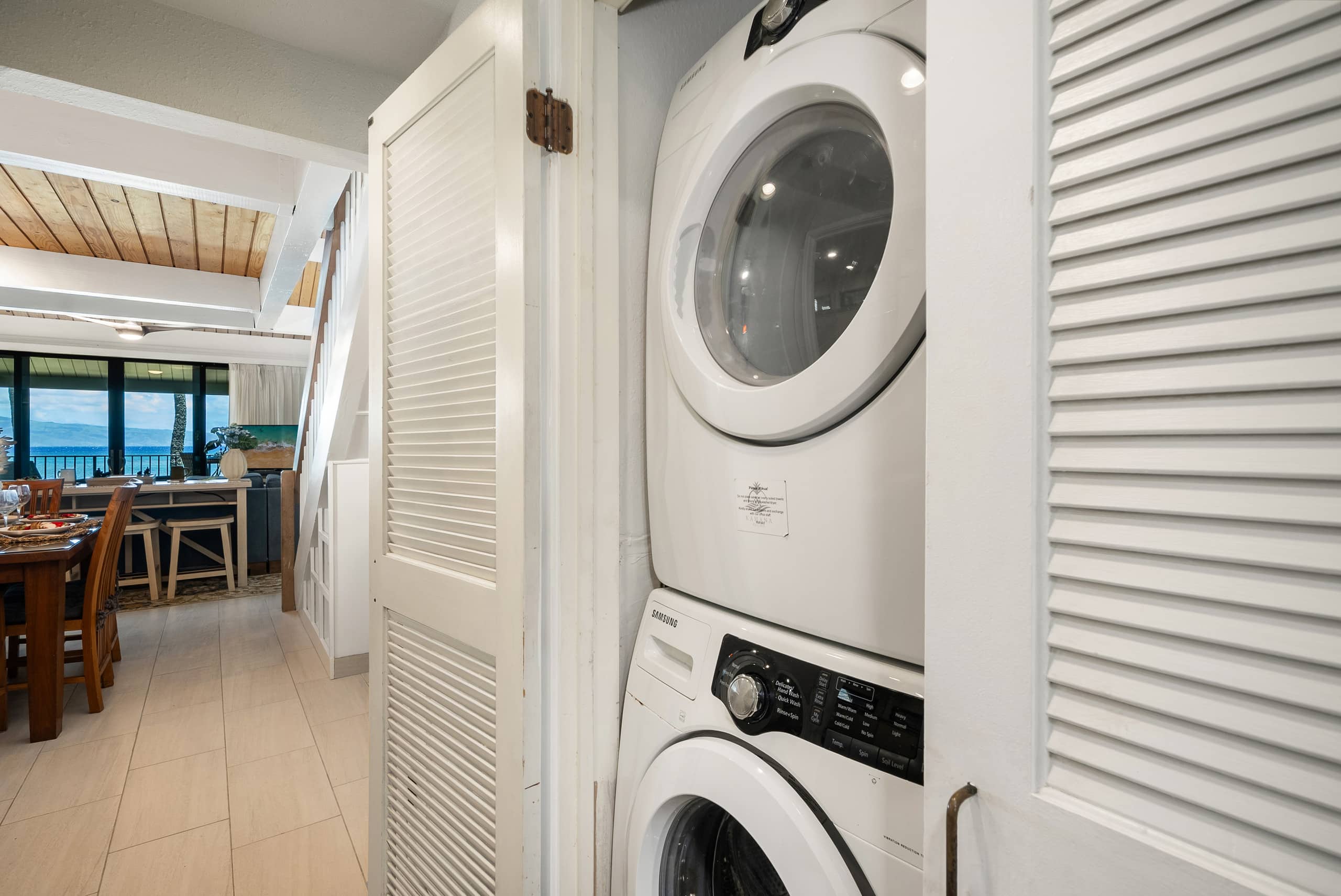 Condo in Lahaina · ★5.0 · 2 bedrooms · 4 beds · 2 baths - Image 30