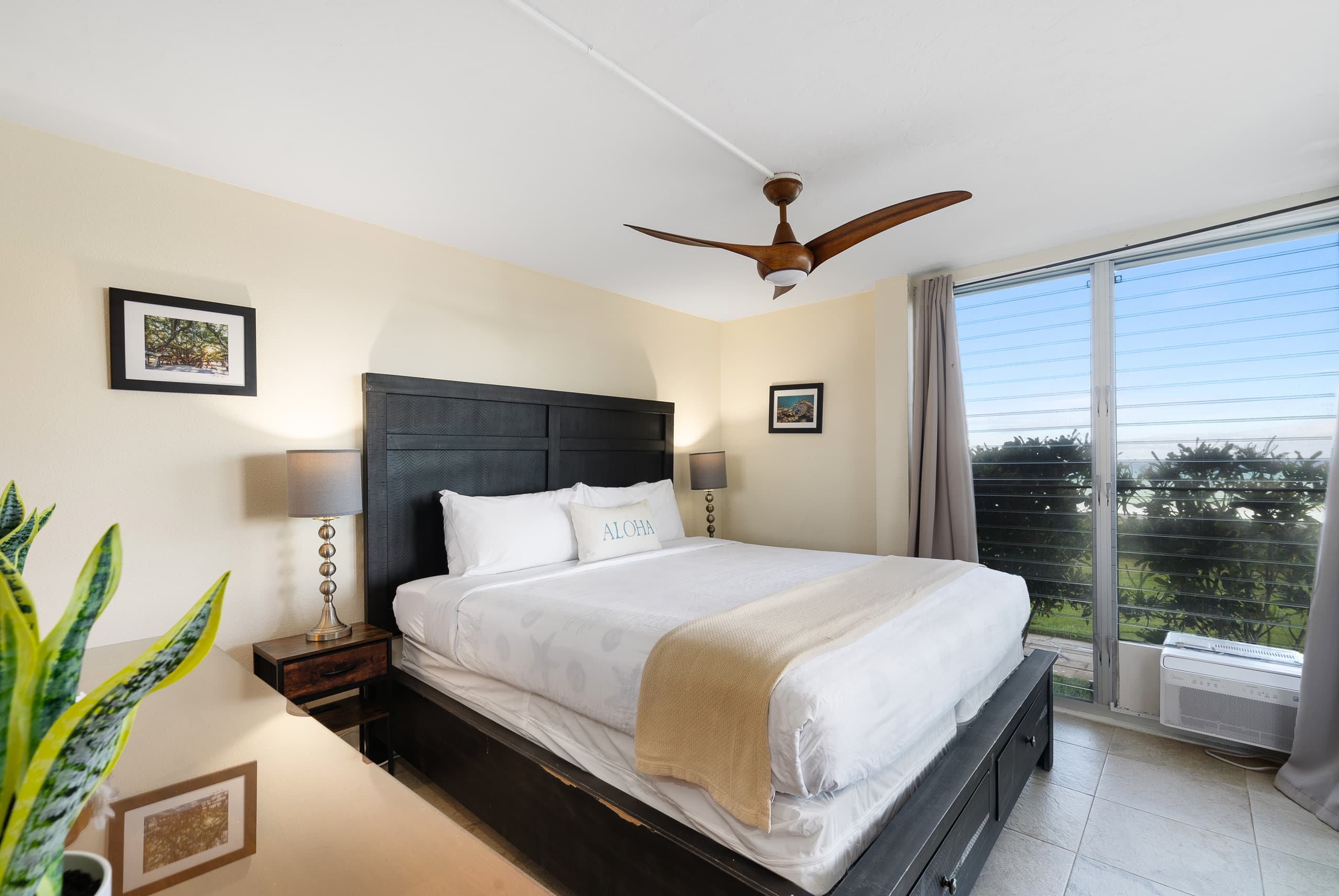 Condo in Lahaina · ★4.86 · 2 bedrooms · 4 beds · 2 baths - Image 13
