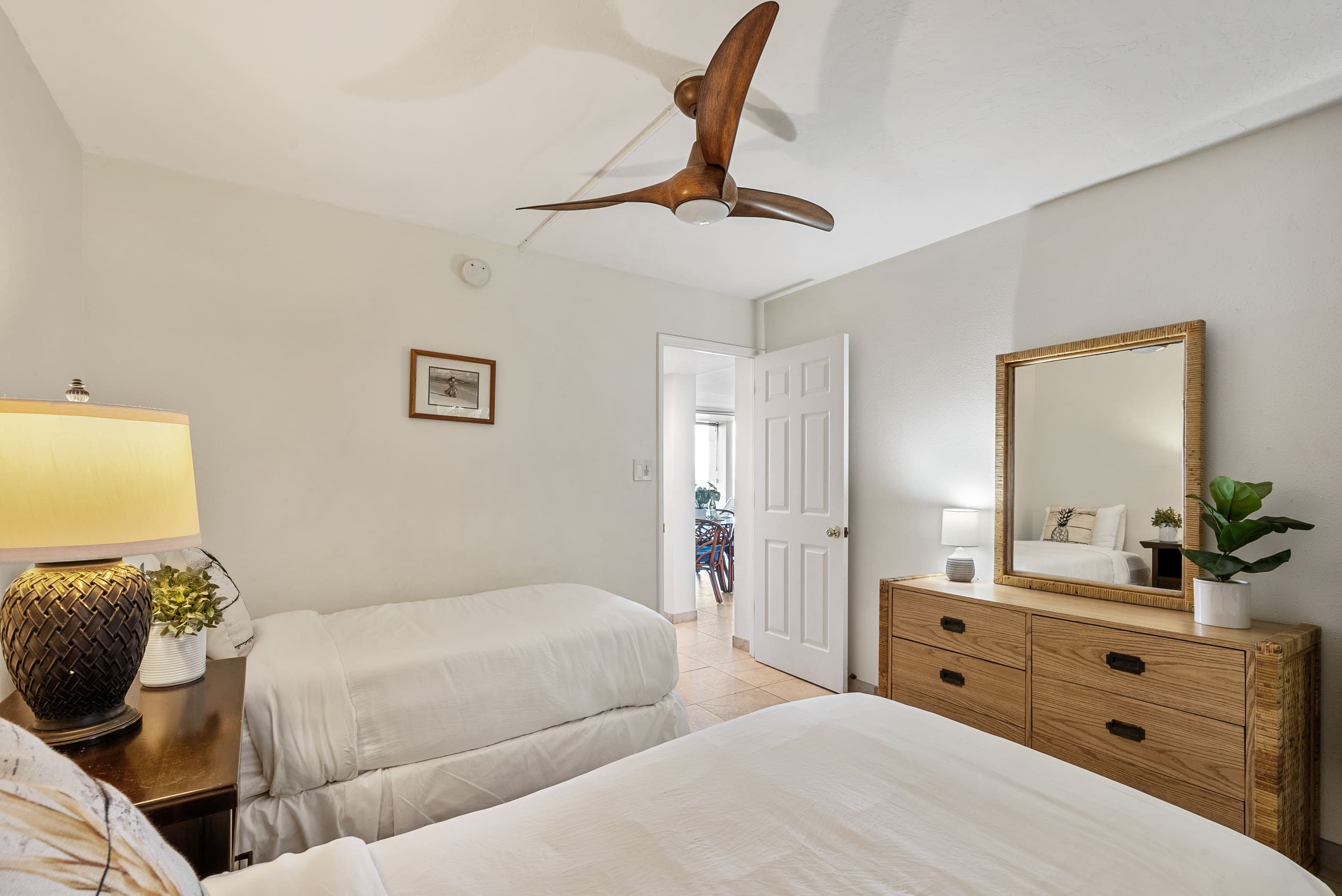 Condo in Lahaina · ★4.86 · 2 bedrooms · 4 beds · 2 baths - Image 22