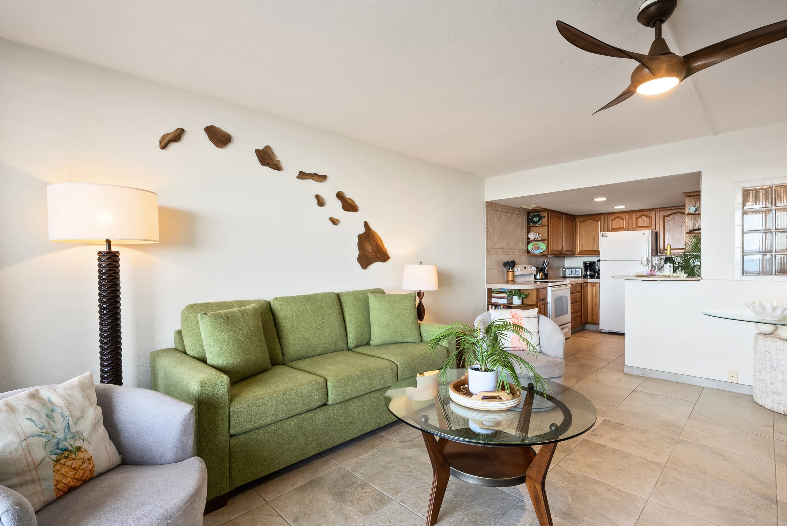 Condo in Lahaina · ★4.86 · 2 bedrooms · 4 beds · 2 baths - Image 5