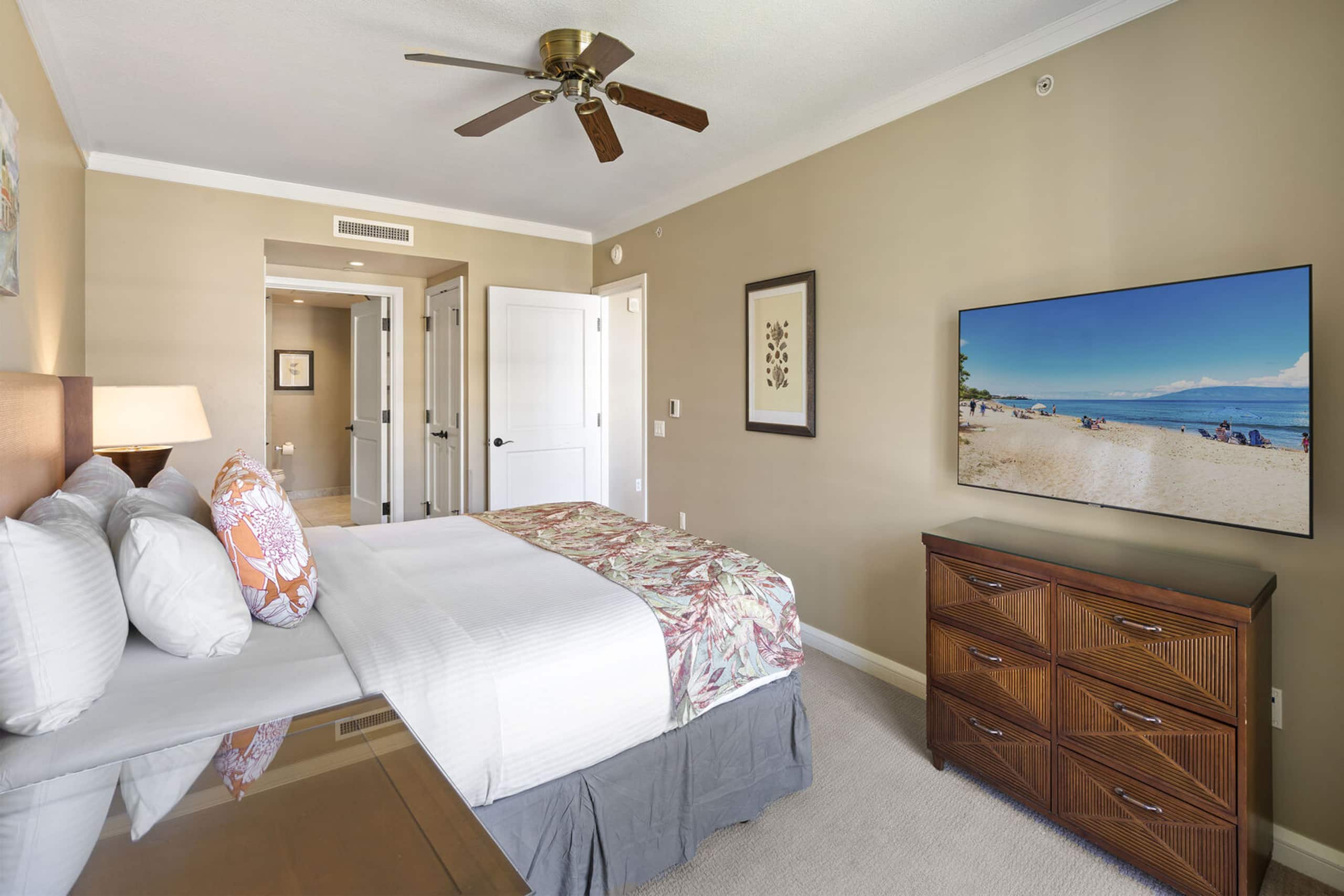 Condo in Lahaina · ★5.0 · 2 bedrooms · 4 beds · 2 baths - Image 39