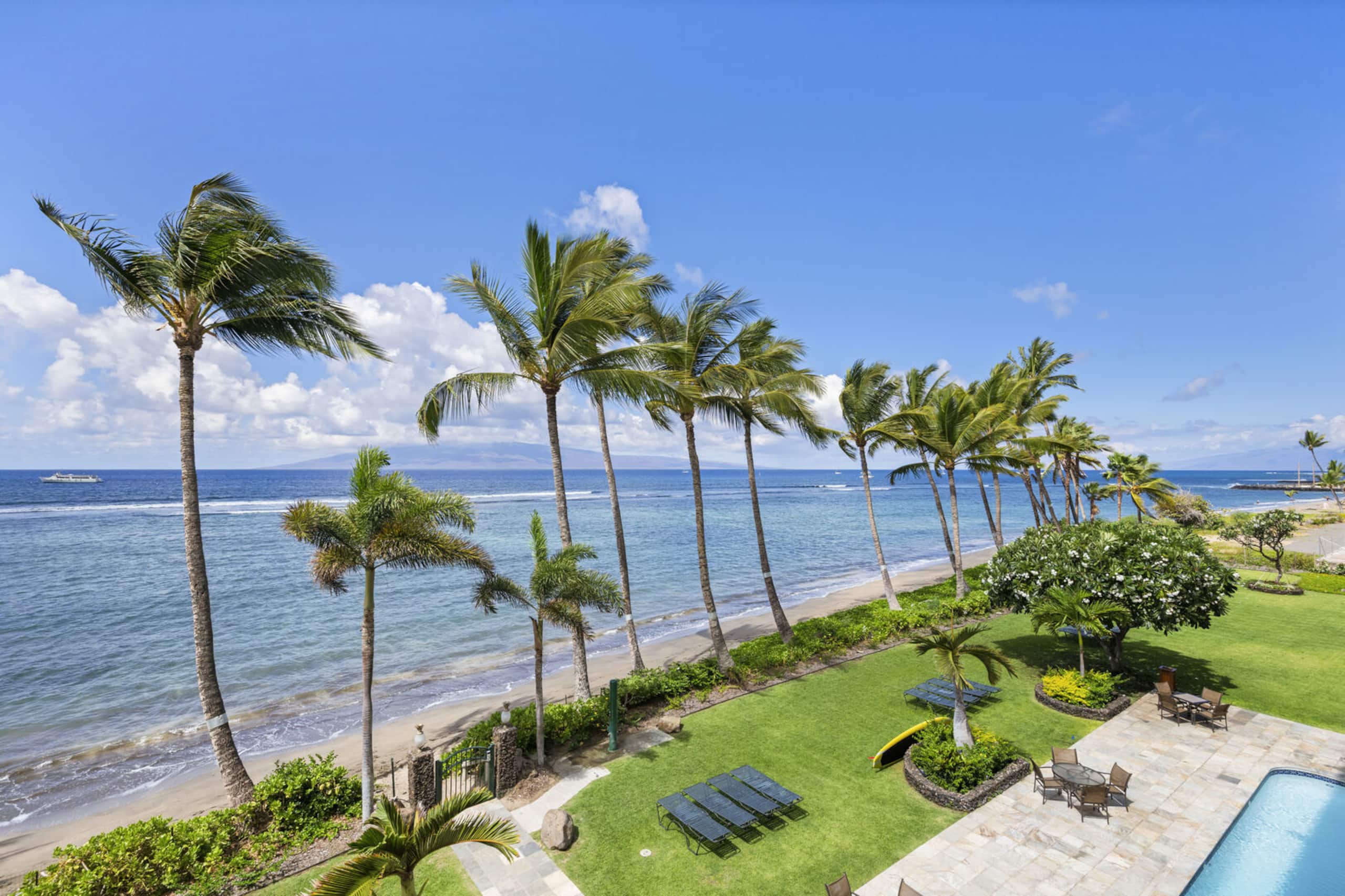 New Listing: Comfort & Beachfront Bliss - Image 2