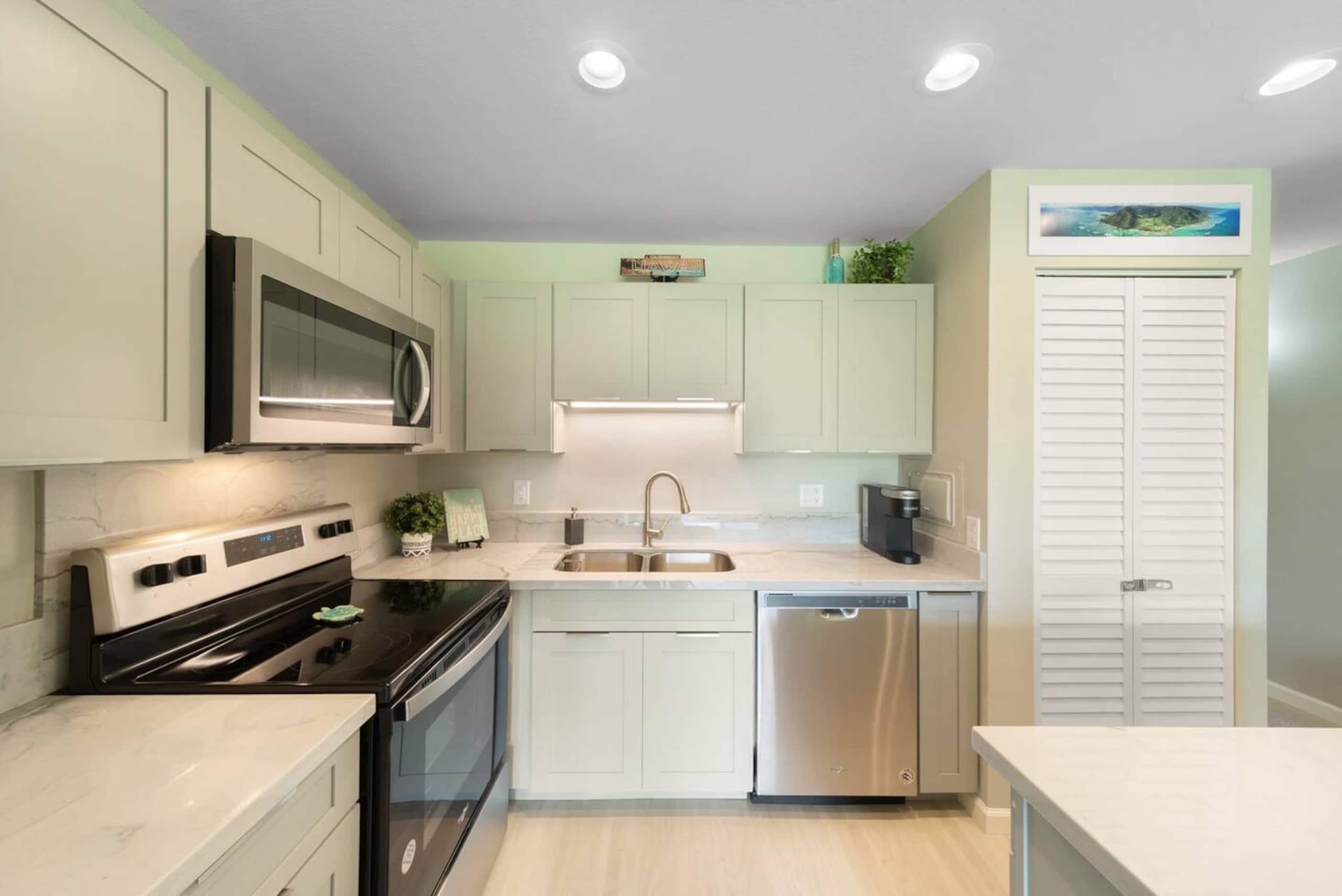 Home in Kahuku · ★4.81 · 1 bedroom · 3 beds · 1 private bath - Image 9