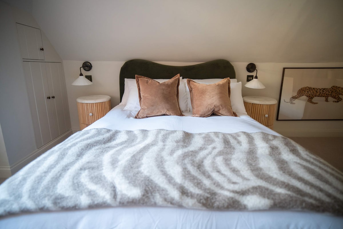 غرفة النوم 2