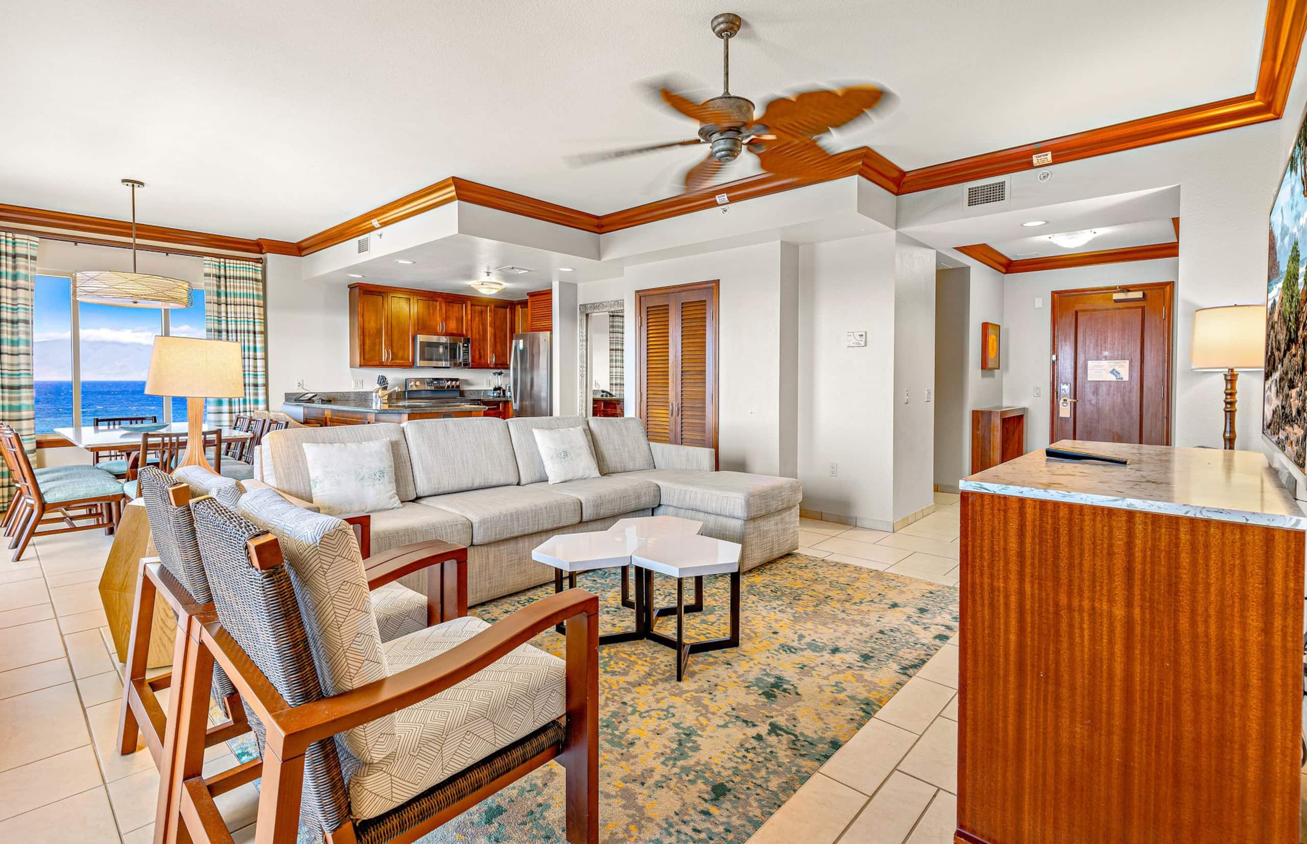 Condo in Lahaina · ★5.0 · 3 bedrooms · 6 beds · 3 baths - Image 11