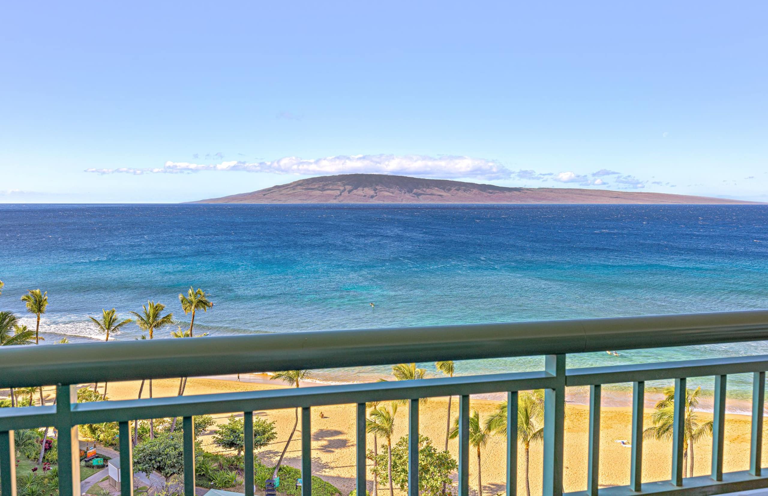 Condo in Lahaina · ★5.0 · 3 bedrooms · 6 beds · 3 baths - Image 42