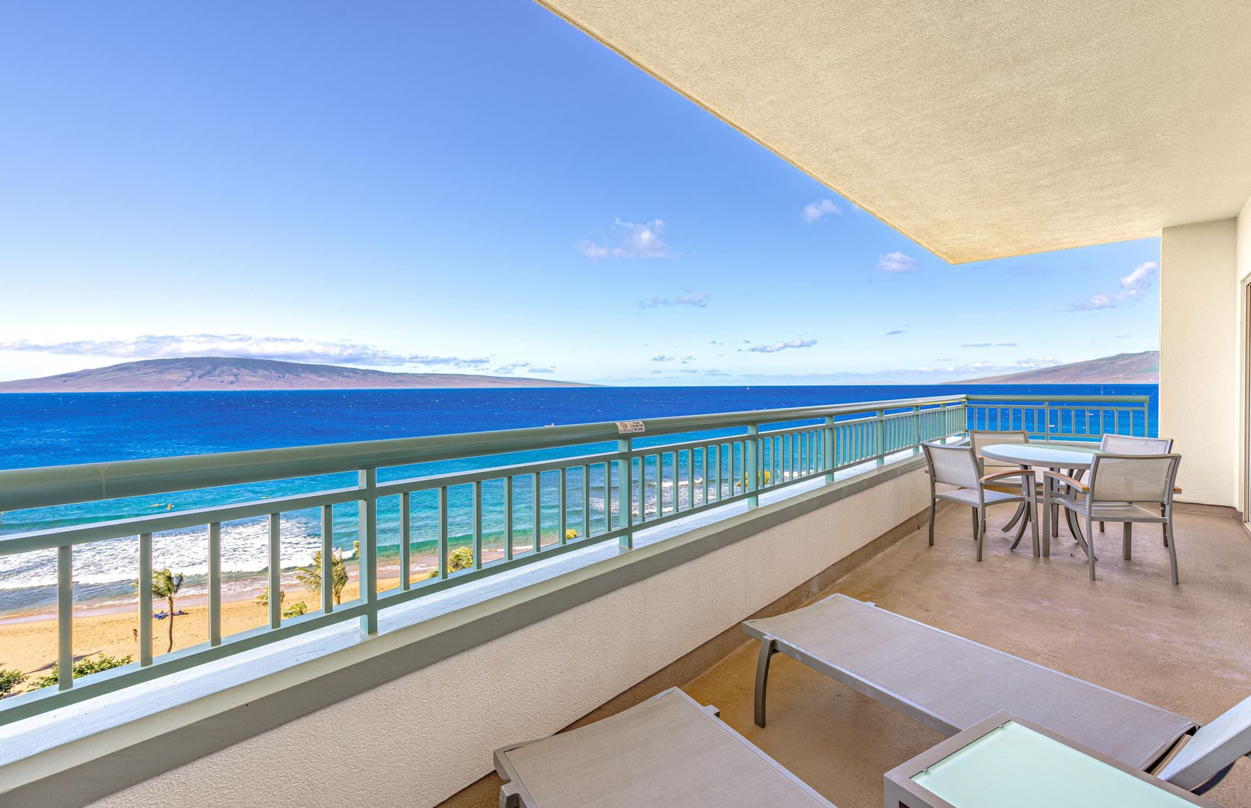 Condo in Lahaina · ★5.0 · 3 bedrooms · 6 beds · 3 baths - Image 3