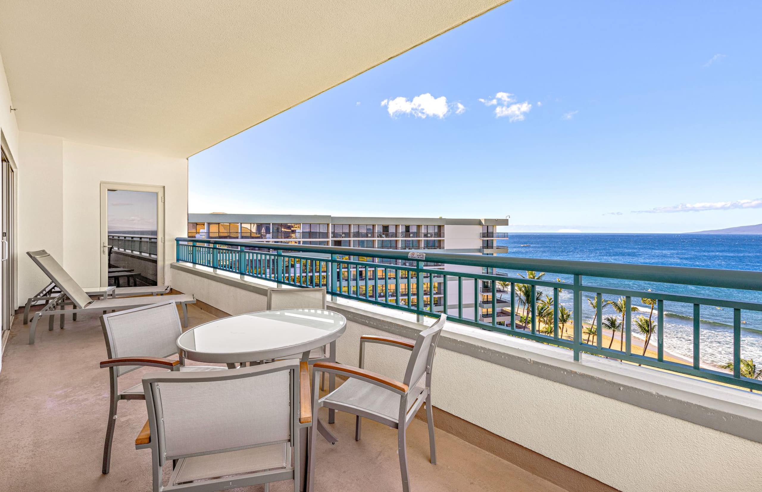 Condo in Lahaina · ★5.0 · 3 bedrooms · 6 beds · 3 baths - Image 10