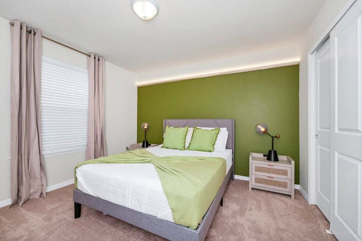 საძინებელი 4