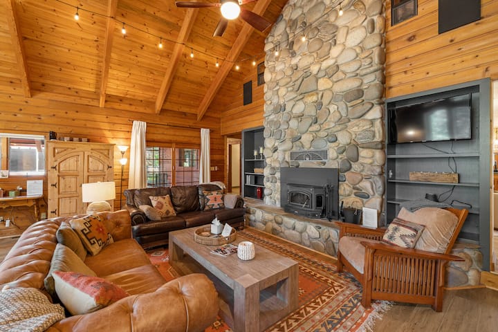 Helen's Place-cozy Family Friendly Retreat By Golf - McCall, ID