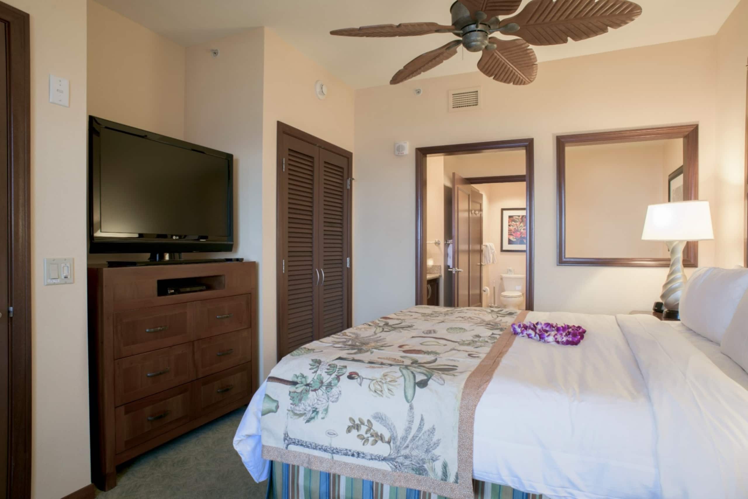 Condo in Lahaina · ★4.92 · 2 bedrooms · 4 beds · 2 baths - Image 13