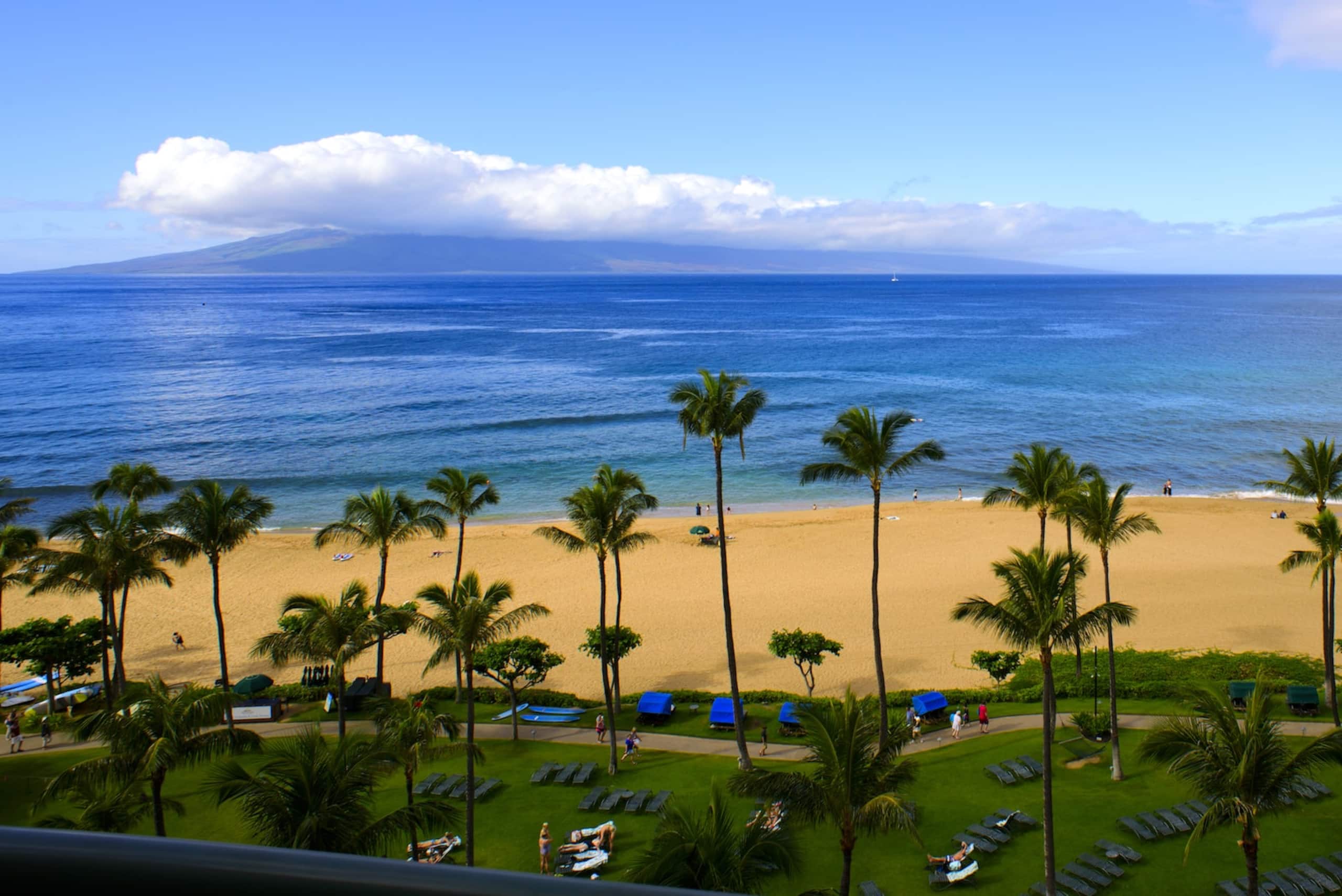 Condo in Lahaina · ★4.92 · 2 bedrooms · 4 beds · 2 baths - Image 2