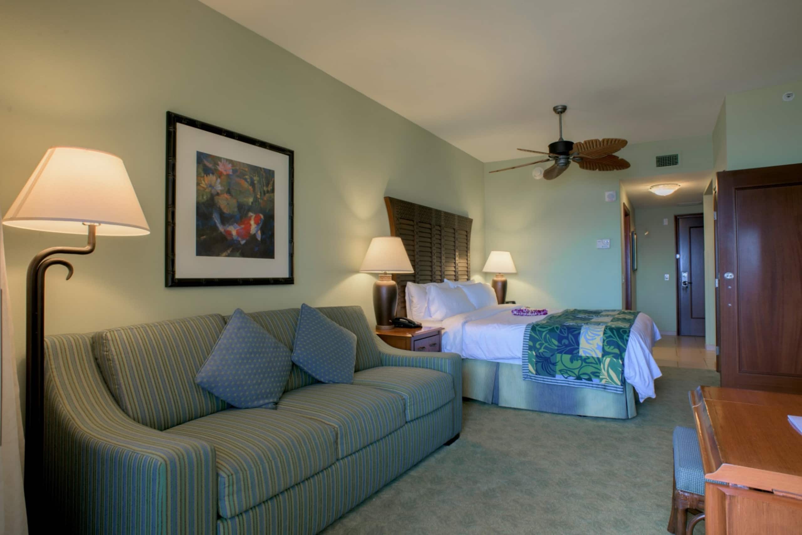 Condo in Lahaina · ★4.92 · 2 bedrooms · 4 beds · 2 baths - Image 19