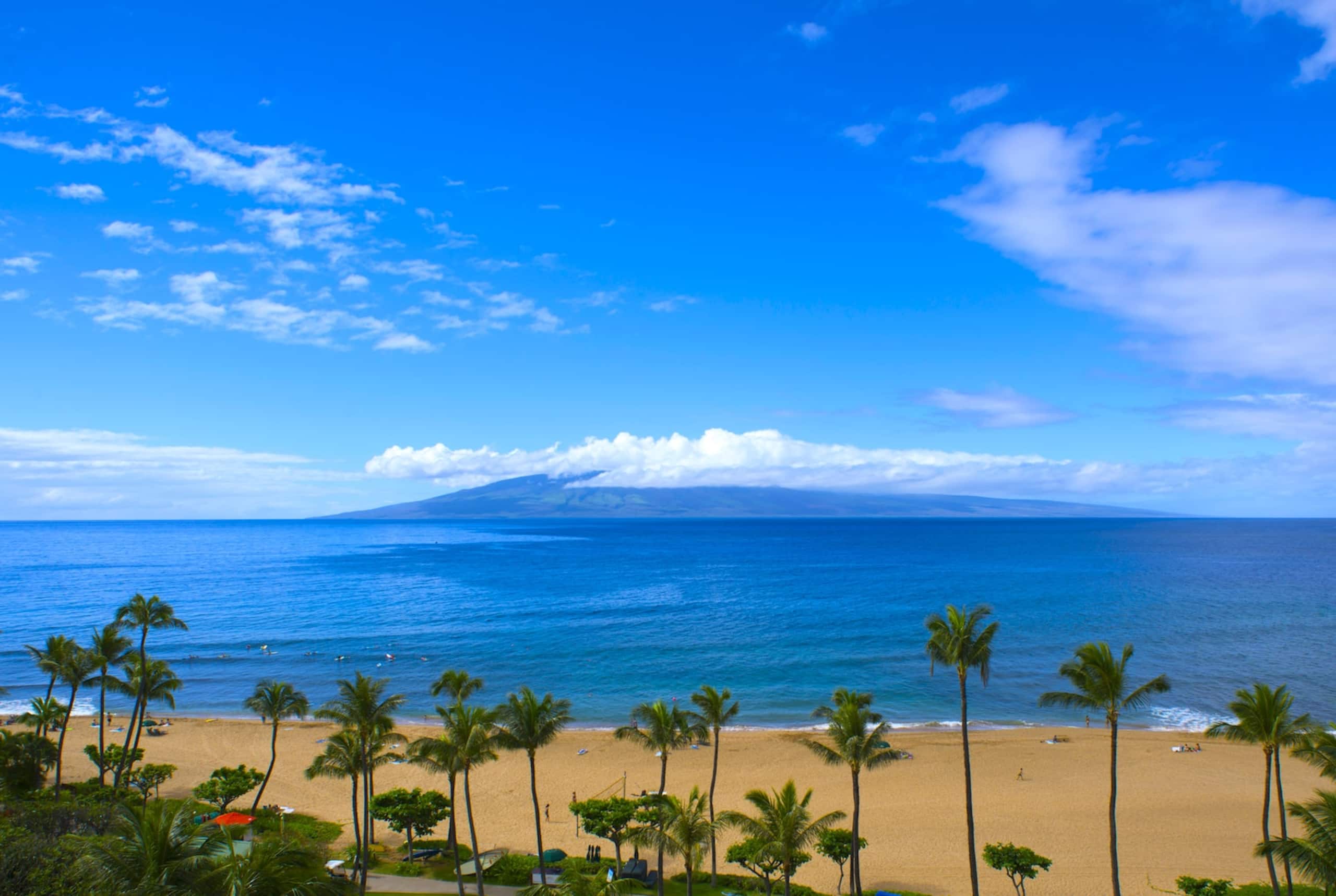 Condo in Lahaina · ★4.92 · 2 bedrooms · 4 beds · 2 baths - Image 1