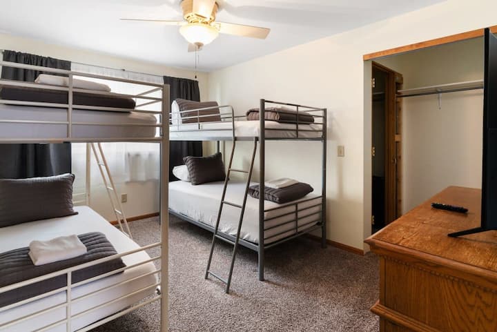 Kitengo cha 1: Chumba cha ghorofa mbili