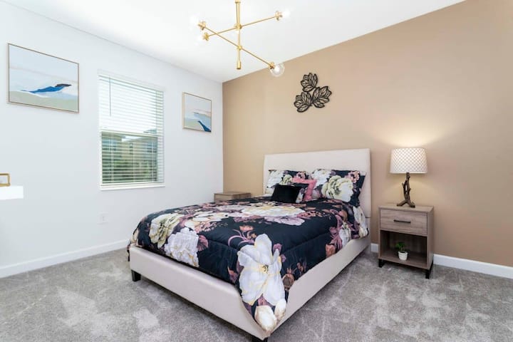 غرفة نوم بحجم كوين