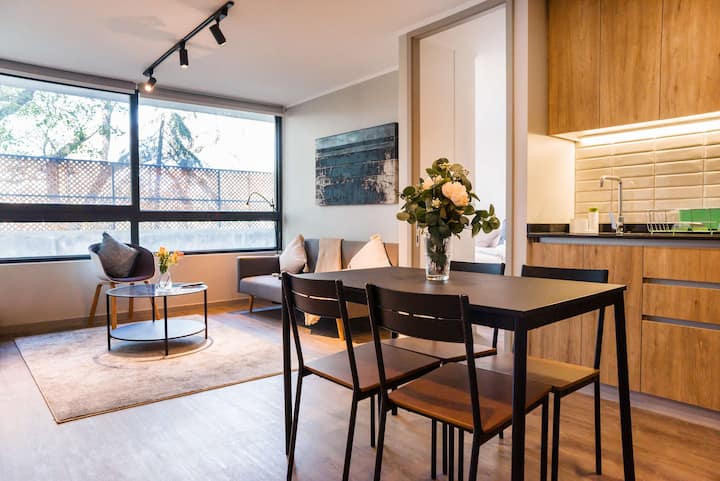 2br In The Heart Of Providencia Ideal For 4 - Providencia, Chile