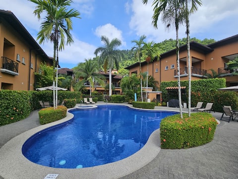 Luxurious Condo in the Heart of Los Sueños Resort