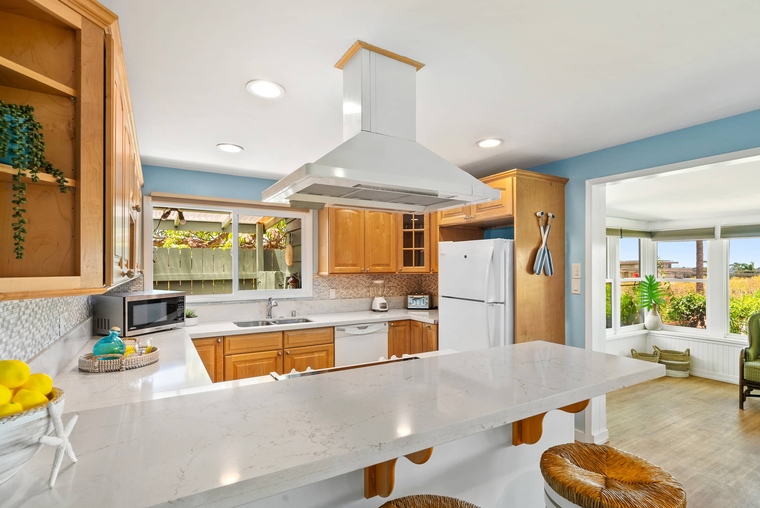 Home in Lahaina · ★4.5 · 2 bedrooms · 3 beds · 2 baths - Image 11