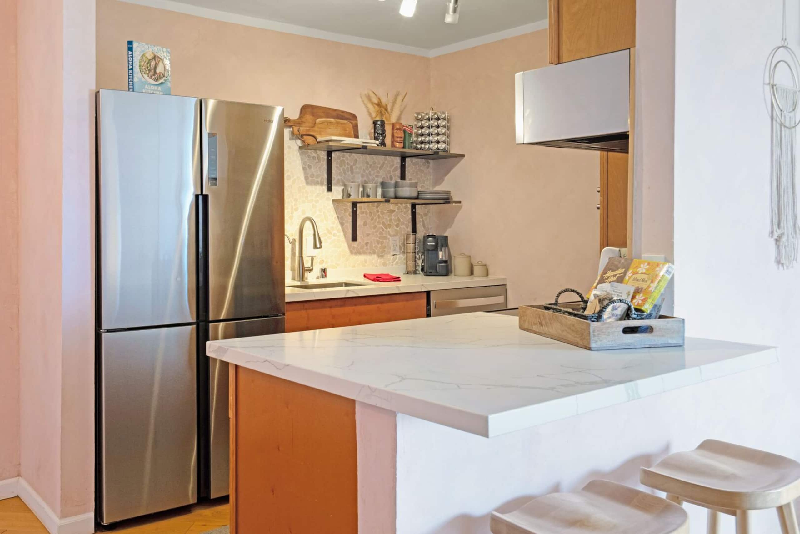 Condo in Kihei · ★4.94 · 1 bedroom · 2 beds · 1 bath - Image 5