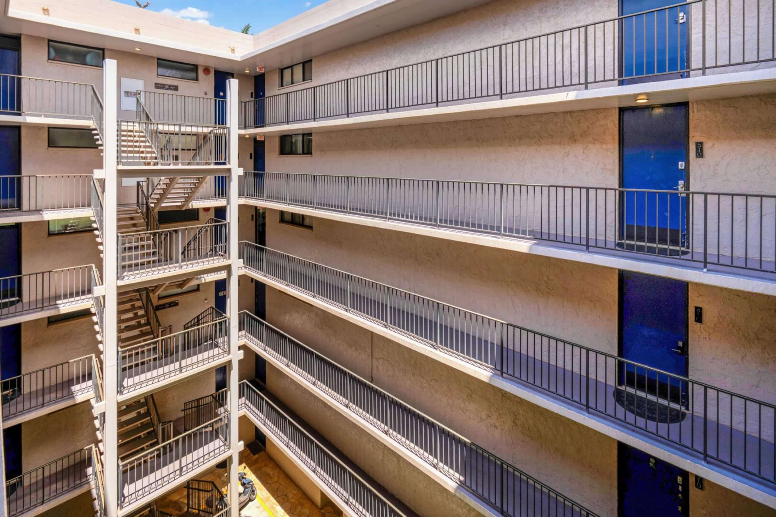 Condo in Kihei · ★4.94 · 1 bedroom · 2 beds · 1 bath - Image 43